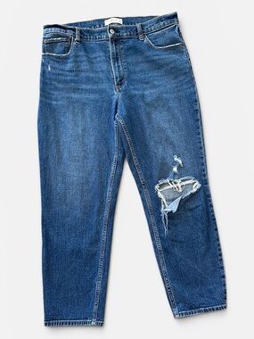 Abercrombie & Fitch The Mom High Rise Blue Denim Jeans Sz 32 | 14 Distressed